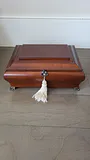 JUST ADDED ! Musical Jewelery Box + Vintage perfume holders - thumbnail 2 of 6