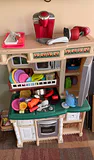 Step2 LifeStyle Deluxe Kitchen playset - thumbnail 1 of 4