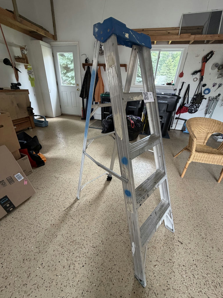 5’ Aluminum Step Ladder - image 3 of 5