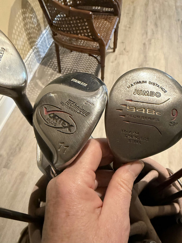 Catalina Golf Bag with Clubs - image 11 of 17