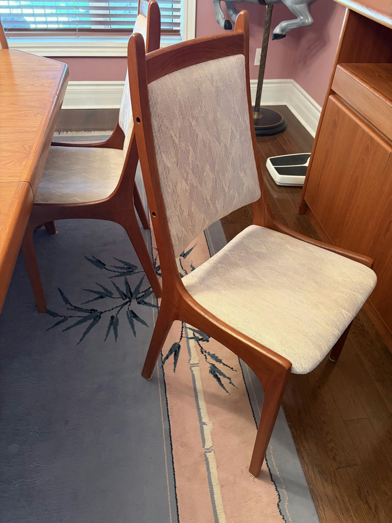 MCM Solid Wood Dining Suite - Table & 6 Chairs - image 8 of 17