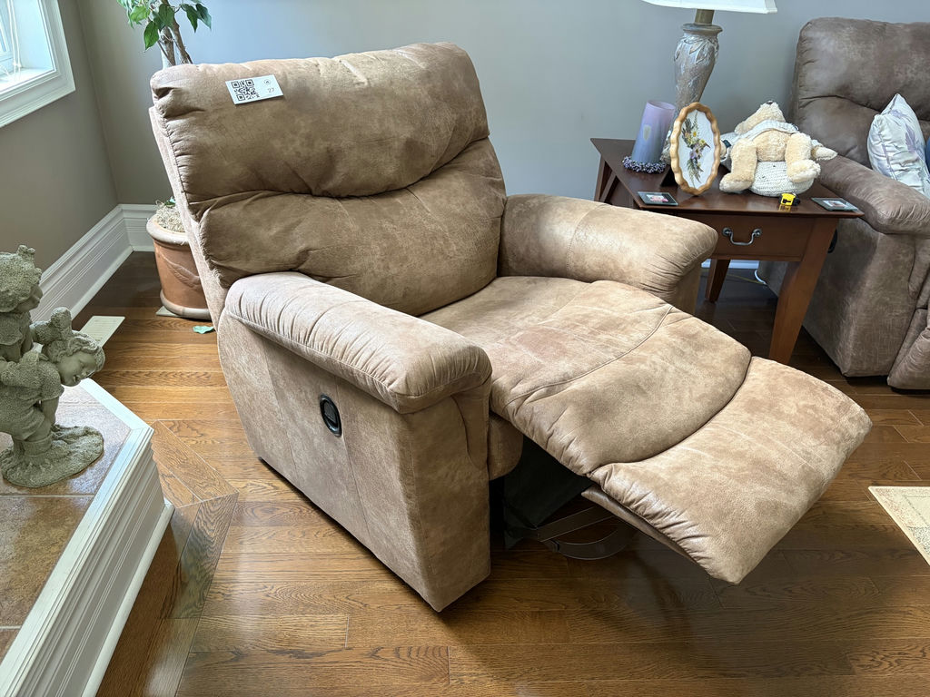 LAZBOY Suede Recliner - image 4 of 10