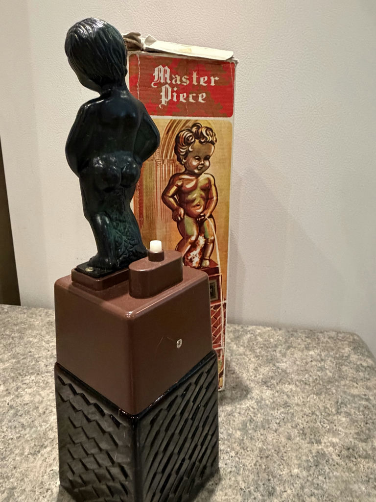 Vintage Master Piece Novelty Liquor Dispenser - image 5 of 12