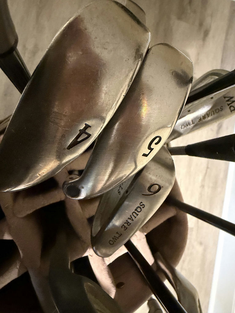 Catalina Golf Bag with Clubs - image 12 of 17