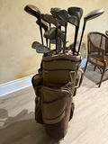 Catalina Golf Bag with Clubs - thumbnail 2 of 17
