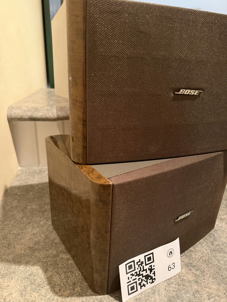 Vintage Bose 171 Bookshelf Speakers - image 2 of 14