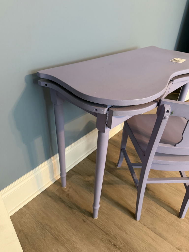 Painted Desk Or Vanity - image 6 of 7