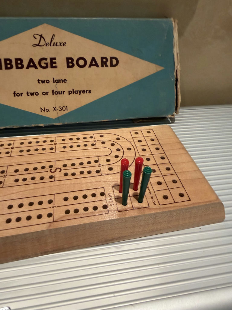 Poker Set & Cribbage Board - image 11 of 13