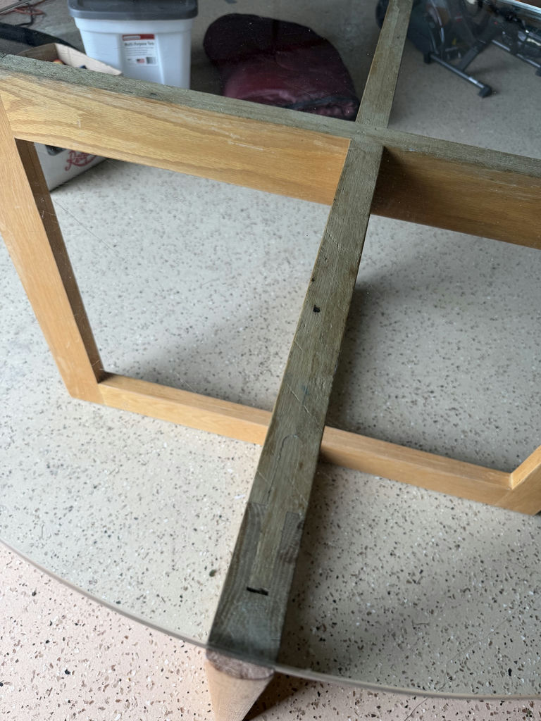 Vintage Round Table w. Four Chairs - image 8 of 8