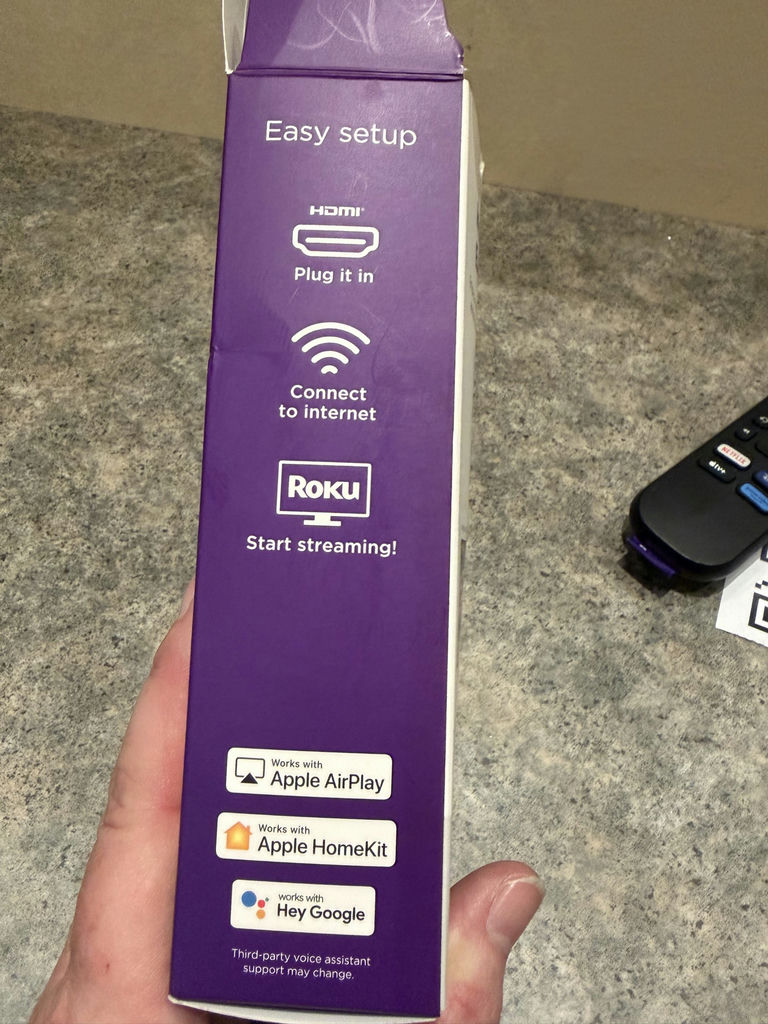 Roku Express 4K + - image 8 of 9