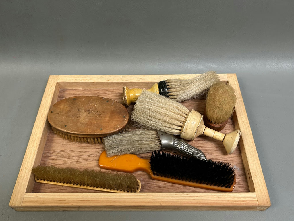 Vintage Collectible Brushes  - image 1 of 8