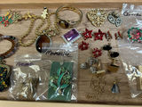 Costume Jewelry - thumbnail 3 of 6