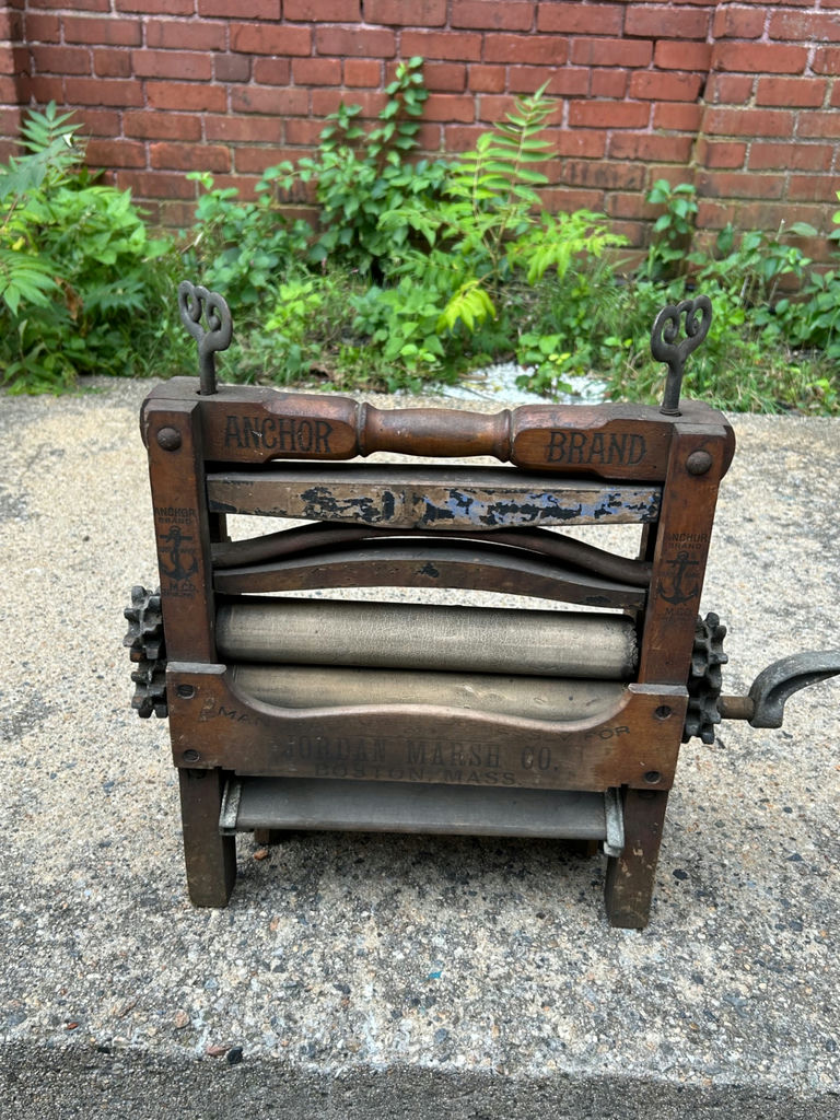 Antique Anchor Brand Clothes Wringer   - image 6 of 6