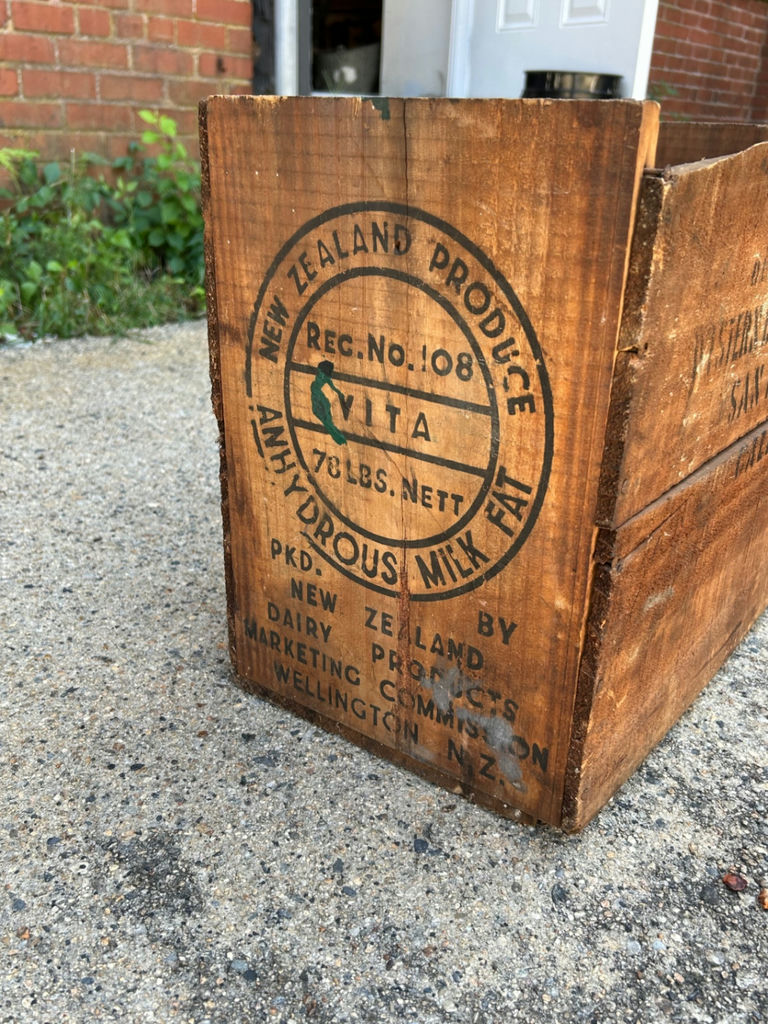 1940s New Zealand Milk Rustic Shipping Crate - image 6 of 6