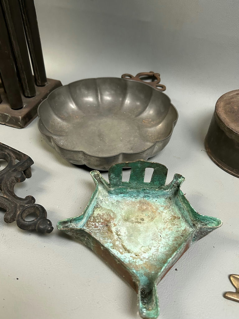 Antique Tin-Cast-iron Misc Items  - image 7 of 8