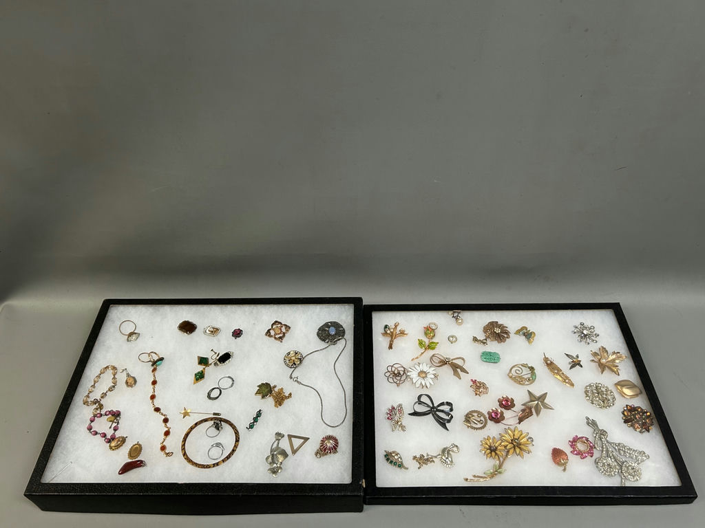 Costume Jewelry  - image 1 of 7