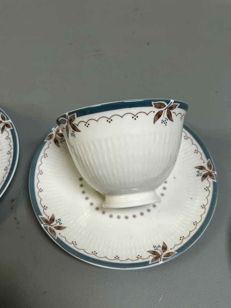Royal Doulton China  - image 6 of 7