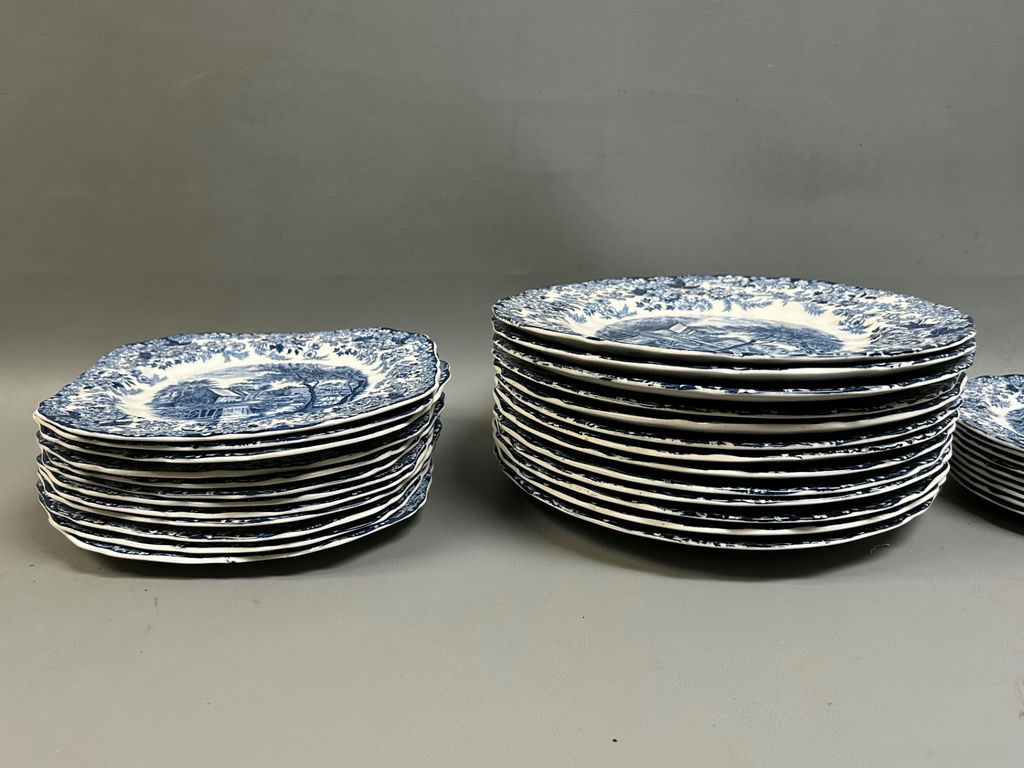 Johnson Bros Mill Stream Plates  - image 4 of 5