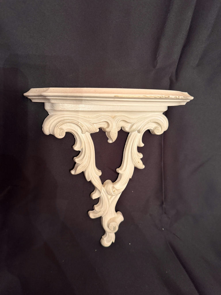 vintage-style decorative acanthus leaf wall shelf - image 1 of 4