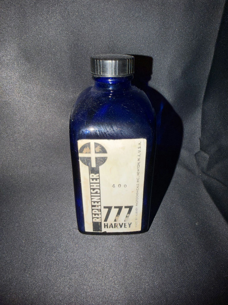 vintage Harvey Photochemicals "777" Replenisher bottle - image 1 of 4
