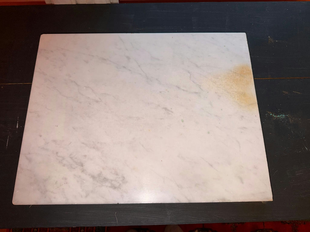 Piece of marble - image 1 of 10