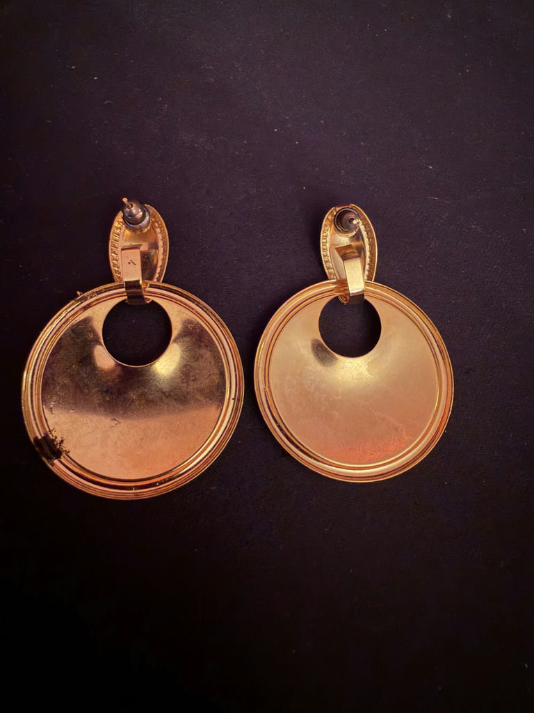 Vintage-style drop earrings - image 3 of 4