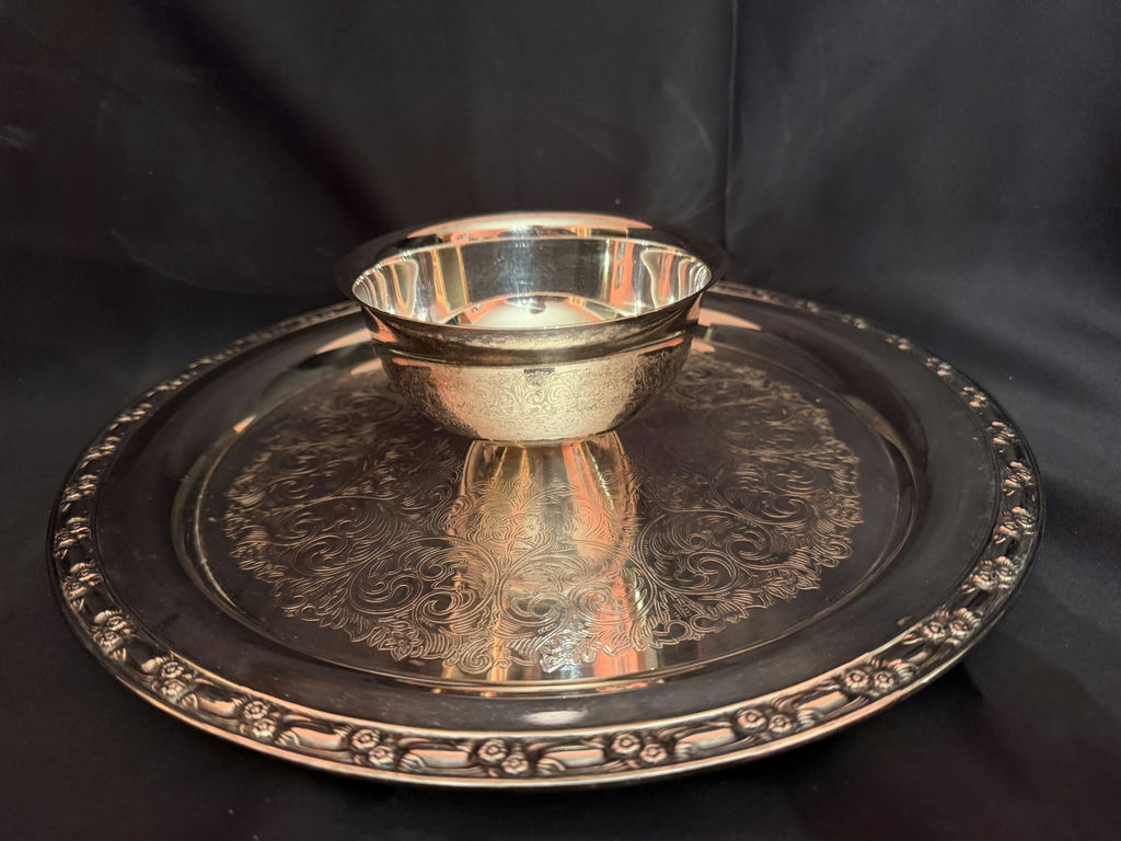 Vintage silver-plated chip and dip tray - image 1 of 5