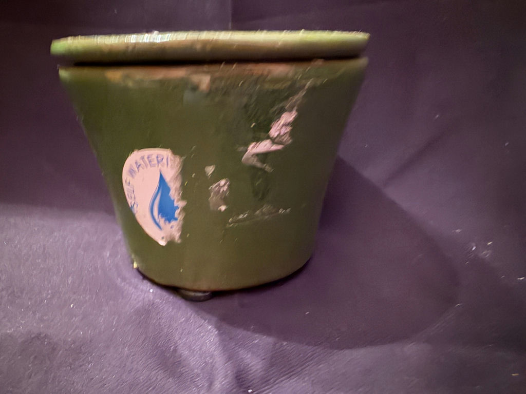 vintage ceramic planter - image 5 of 6