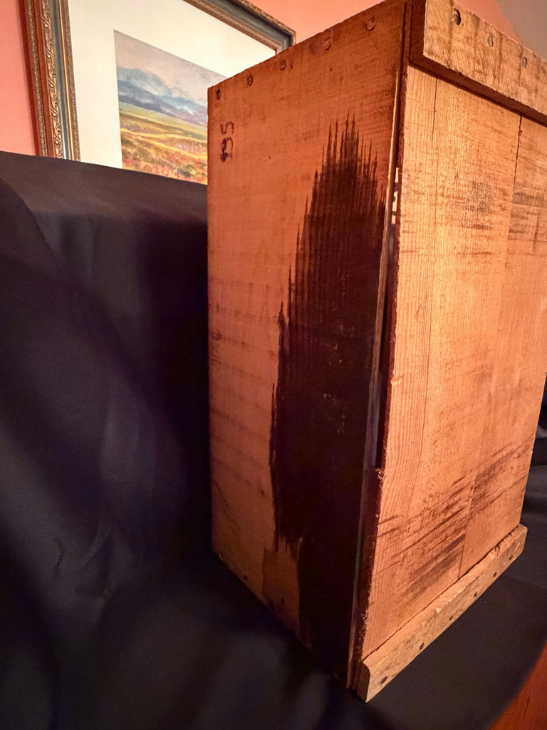 Vvintage wooden fruit crate - image 9 of 10