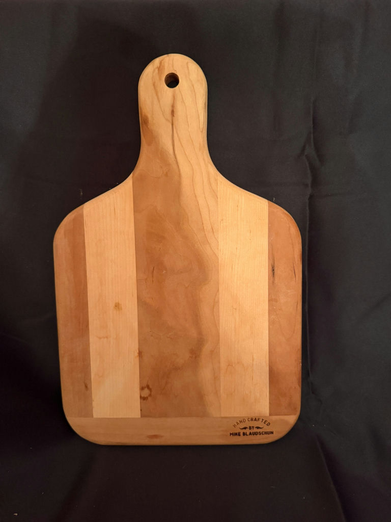 Wooden paddle/serving/cutting board - image 2 of 3