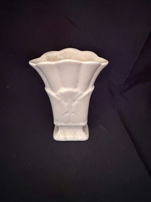 white vintage pottery vase - Image 1 of 4