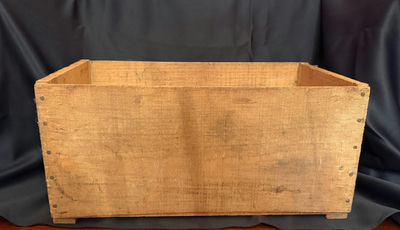 Vvintage wooden fruit crate - Image 1 of 10