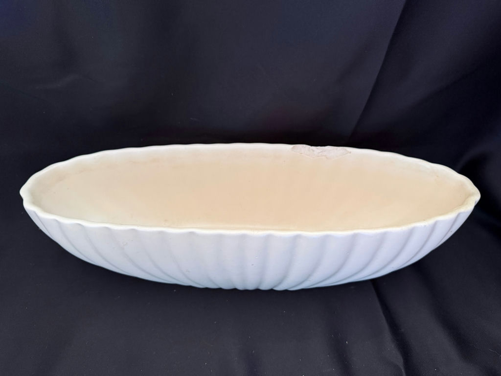 Vintage Haeger USA Pottery oval ribbed planter - image 1 of 5