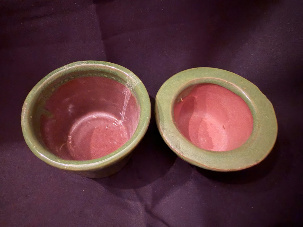 vintage ceramic planter - image 3 of 6