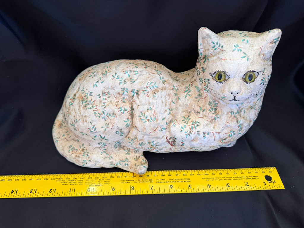 vintage, hand-painted cat figurine  - image 5 of 6