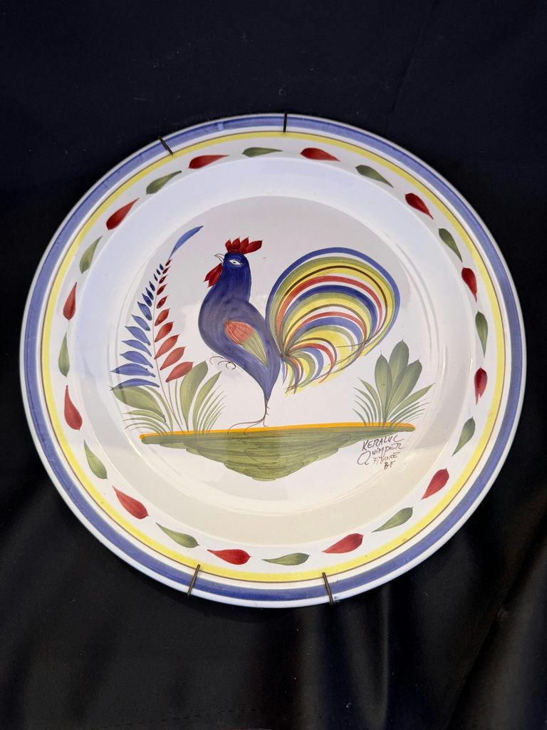 Vintage Quimper France ceramic dinner plate featuring a hand-painted rooster design - image 1 of 3