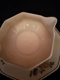 Vintage octagonal ceramic platform gravy boat - thumbnail 3 of 5