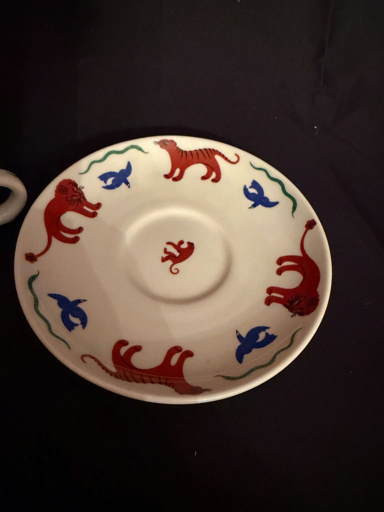 Royal Doulton tea Cup and Saucer Set - image 2 of 3