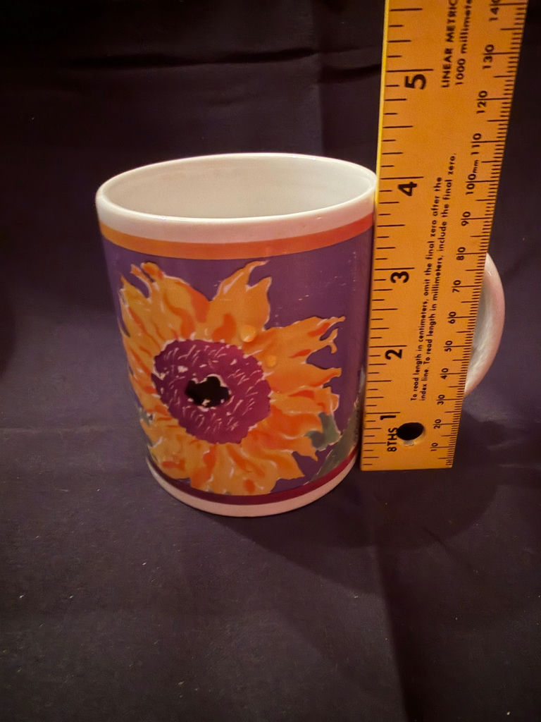 Collectible ceramic coffee mug - image 6 of 6