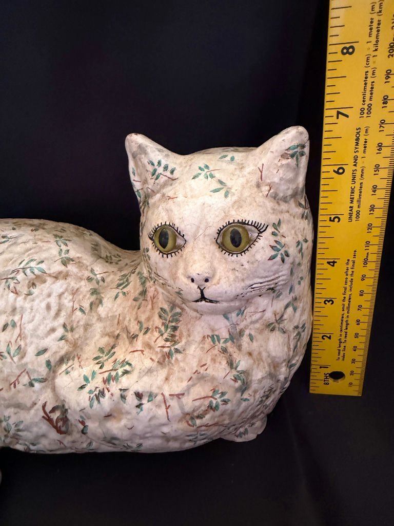 vintage, hand-painted cat figurine - image 6 of 6
