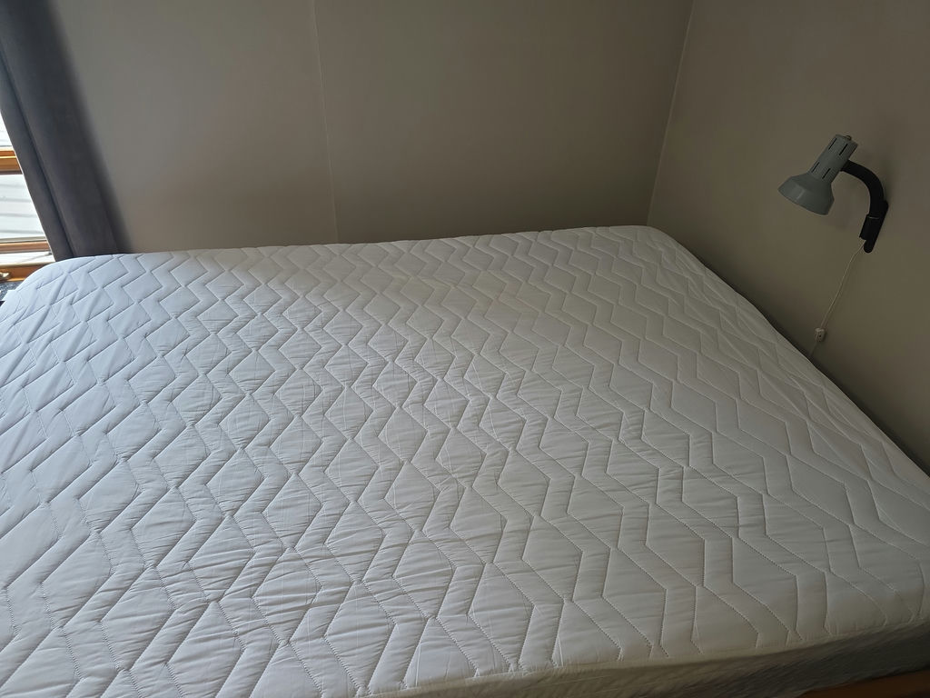 Wood Platform Bed Frame with Like New Endy Mattress - image 8 of 9