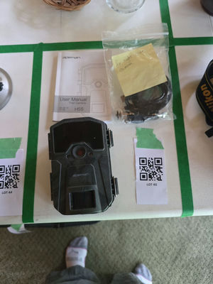 Apeman Trail Camera With Night Vision And Connection Accessories - Image 1 of 5
