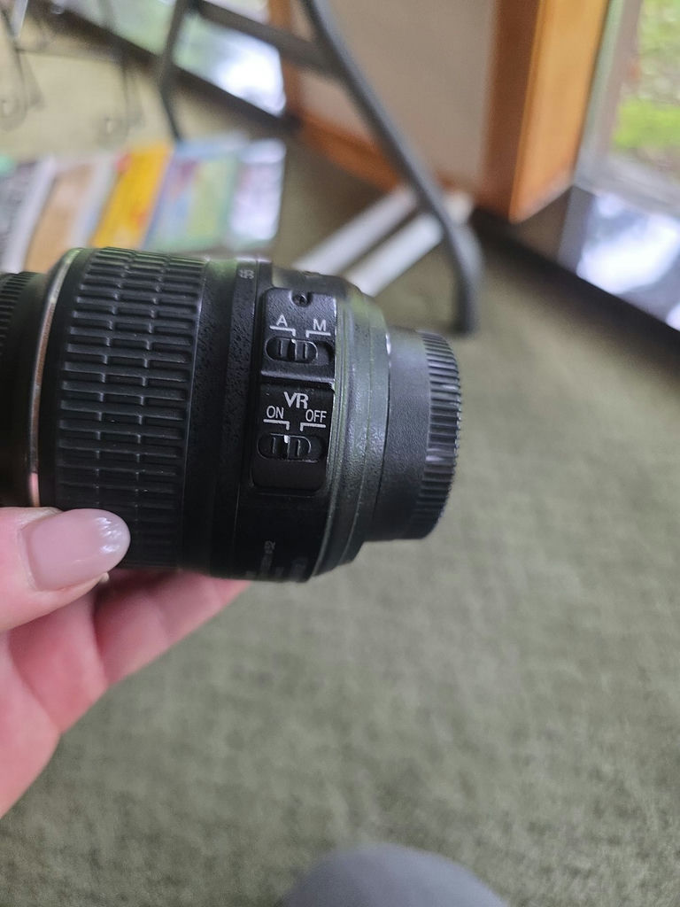 NIKON D3000 Camera And Extra Lens - image 5 of 11