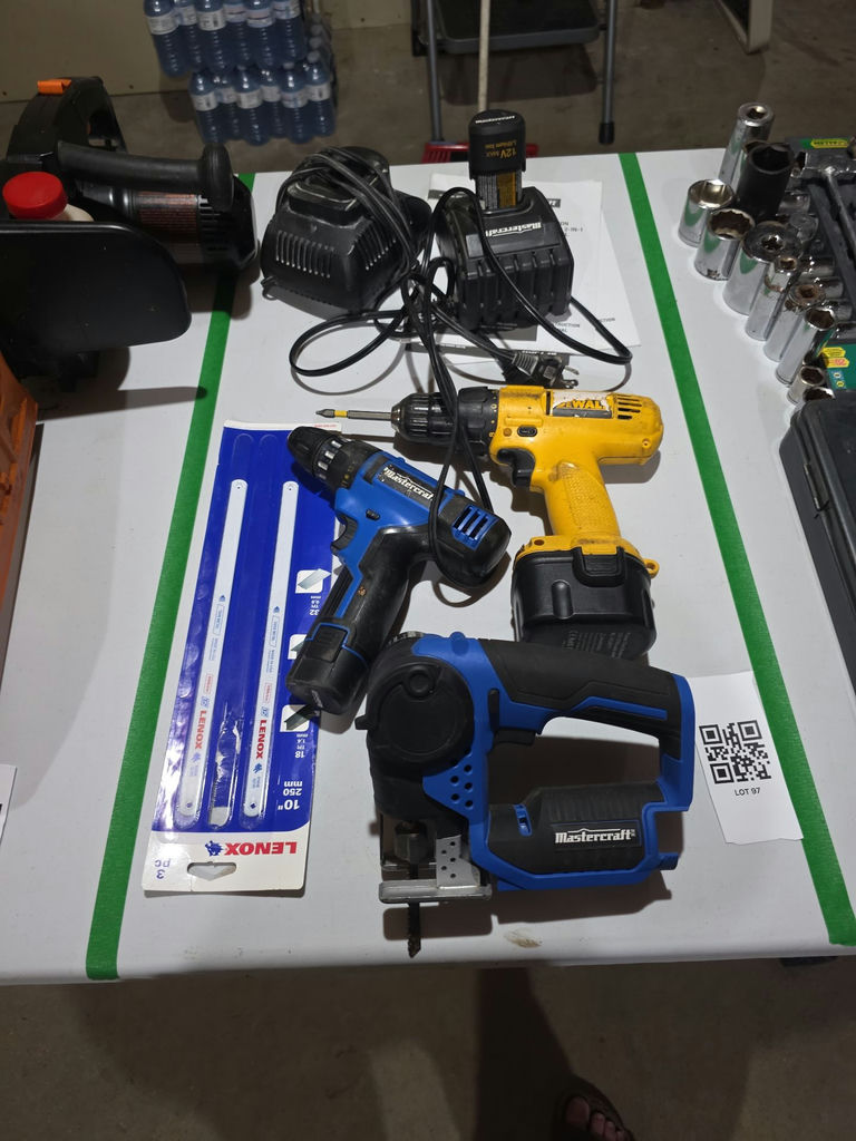 Mastercraft and DeWalt Cordless Power Tools with Charger and Saw Blades - image 2 of 5