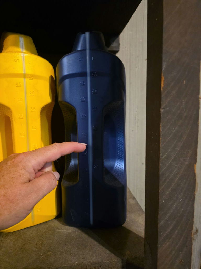 Shelf And Automotive Fluids, Lubricants, and Maintenance Supplies - image 8 of 15
