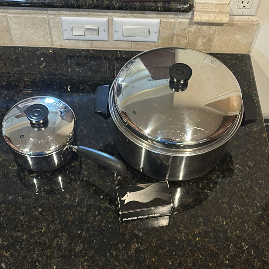 Stainless Steel Stockpot and Saucepan with Lids - image 1 of 6