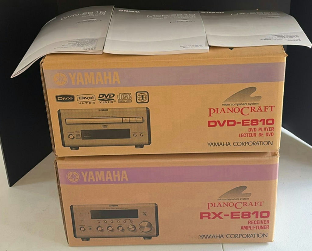 Yamaha PianoCraft RX-E810 Receiver and DVD-E810 DVD Player with Manuals - image 1 of 6