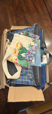 Travel Packing Organizers and Assorted Small Bags - Image 1 of 6