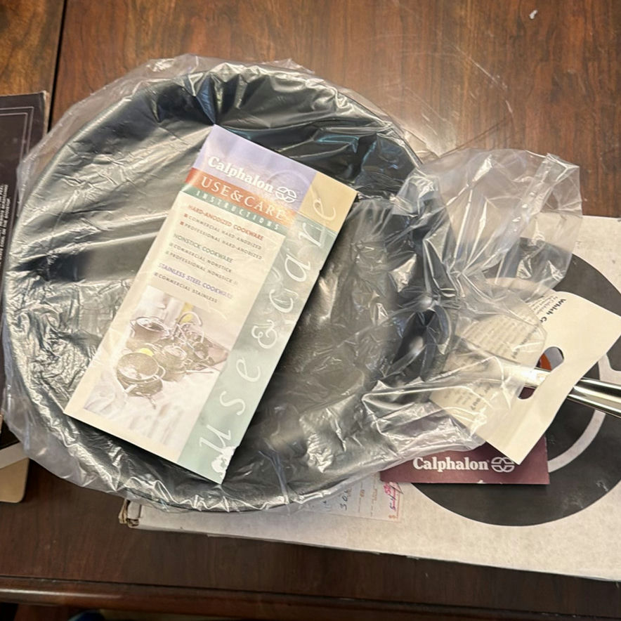 Calphalon 10-Inch Nonstick Omelette Pan and Le Creuset SilverStone Castoflon Pan - image 3 of 7
