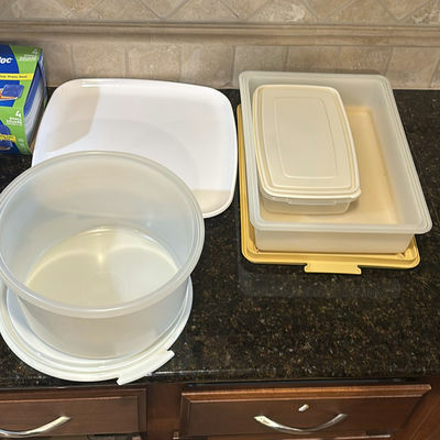 Assorted Plastic Food Storage Containers, Bowls, and Plates - Image 1 of 8